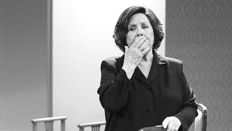 Racista, machista y clasista, la otra cara del personaje de Lola Herrera en 'Cinco horas con Mario'