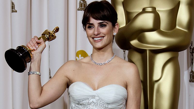 Vestidos de Oscar: los mejores looks de las actrices nominadas en 2022
