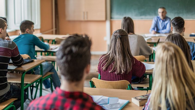 El Govern comunica al TSJC sus acciones para cumplir con la sentencia 25% de castellano en las aulas