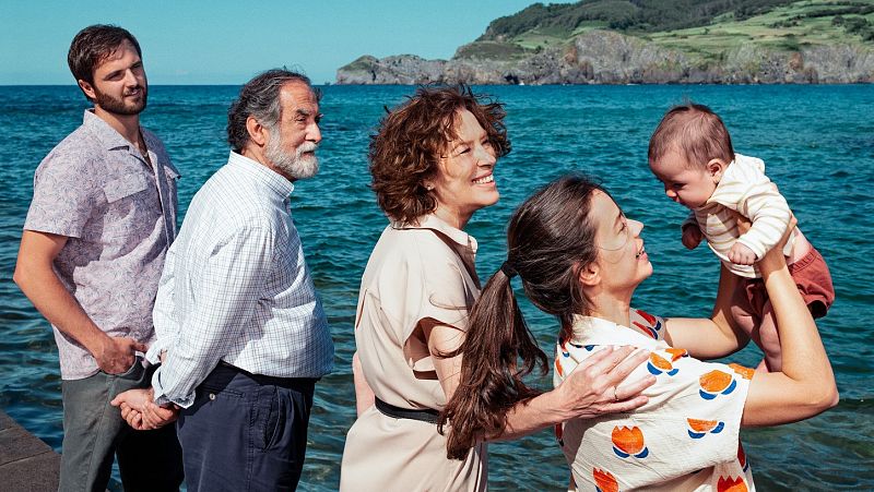 'Cinco lobitos' triunfa en el Festival de Cine Málaga