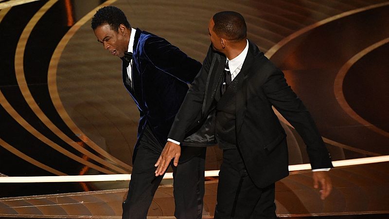 Diez momentos de los Oscar: de la bofetada de Will Smith a Chris Rock a los aplausos en lengua de signos