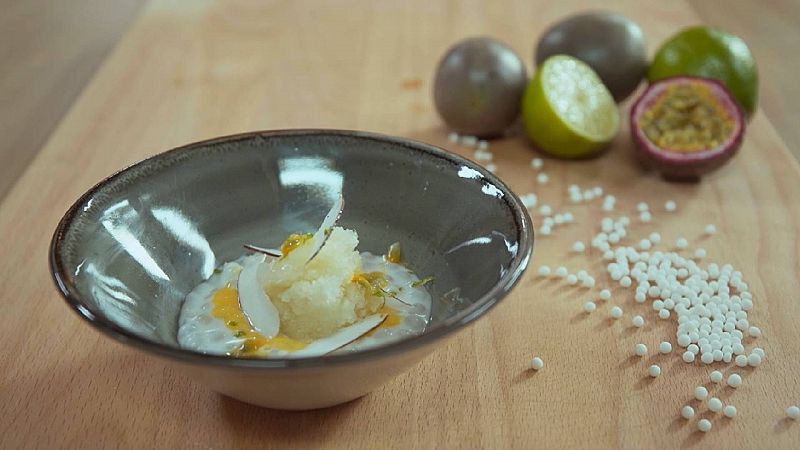 Postres para celacos: Receta de tapioca de coco con crema de fruta de la pasin y lima