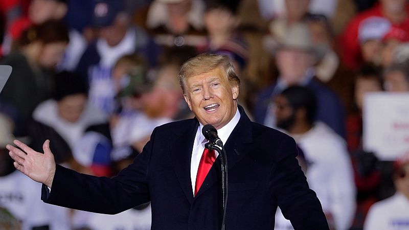 Los registros de las llamadas de Trump muestran un vacío de más de siete horas en el día del asalto al Capitolio