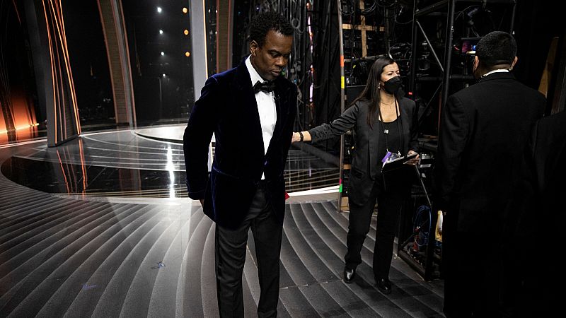 Un productor de la gala de los Oscar asegura que Chris Rock insistió en no presentar cargos contra Will Smith