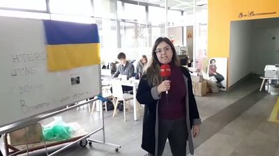 RNE en Leópolis | Marina: "Tenemos un profesor que está en las Fuerzas Armadas y nos da clases online"