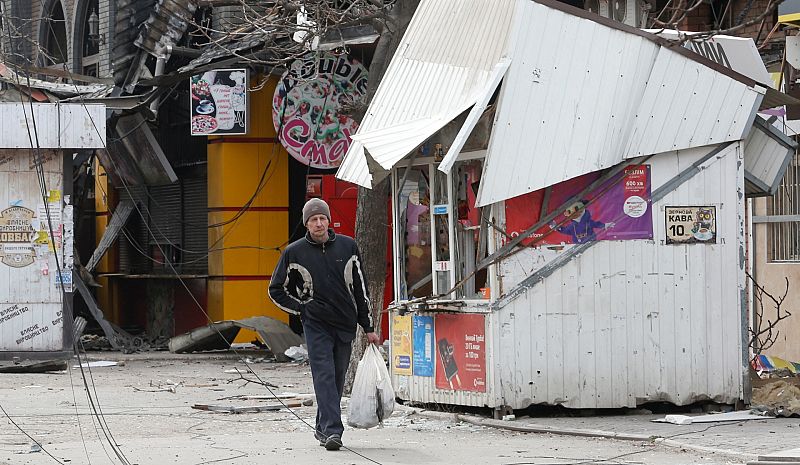 Ucrania afirma que ha "liberado" toda la región de Kiev mientras la ofensiva rusa se centra en el Donbás
