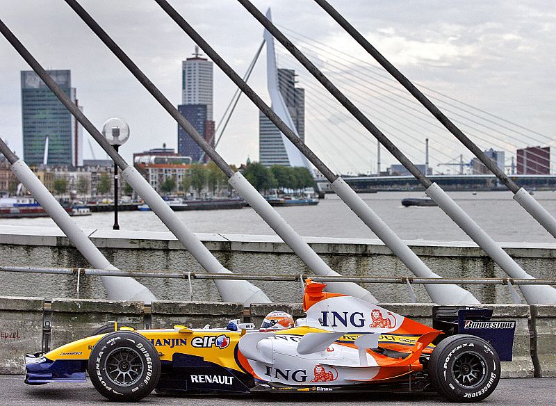 ING dejará el patrocinio de Renault en 2010