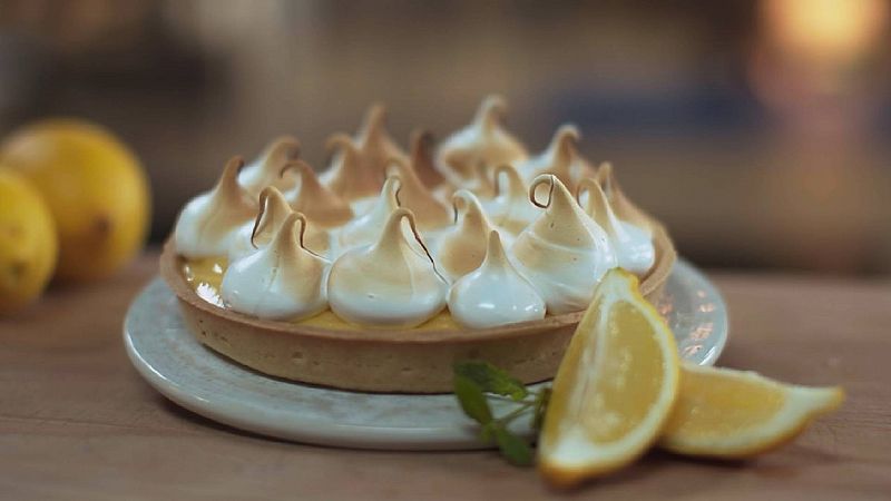 Aprende a hacer un clásico de la repostería: receta de tarta de lemon pie