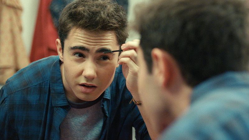 Así son los protagonistas de 'Ser o no ser', la serie que brilla en RTVE Play