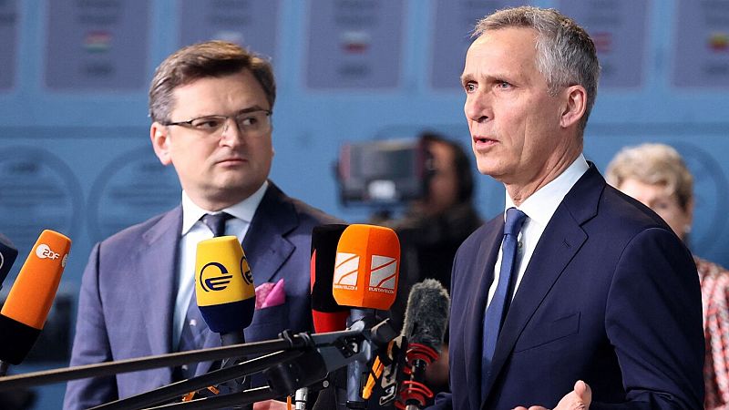 La OTAN reforzará su ayuda tras la petición de Ucrania de recibir más armas