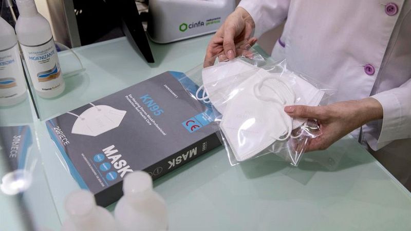 El juez admite la querella contra dos empresarios por la venta de mascarillas al Ayuntamiento de Madrid