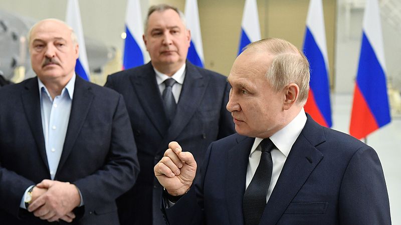 Putin, convencido de que las tropas rusas alcanzarán sus "nobles" objetivos en el Donbás
