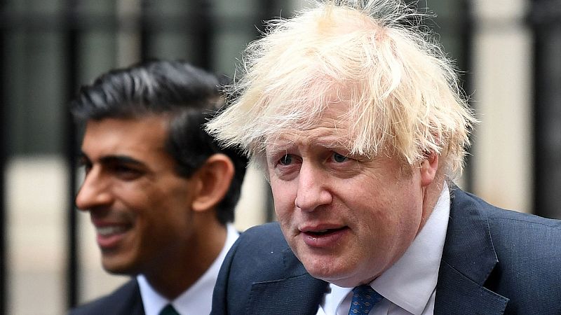 La Policía Metropolitana multa a Boris Johnson y su 'número dos' por las fiestas en Downing Street