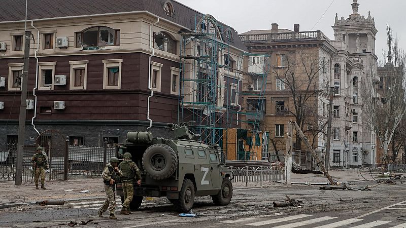 Rusia asegura que más de 1.000 militares ucranianos se han rendido en Mariúpol y Kiev no tiene constancia