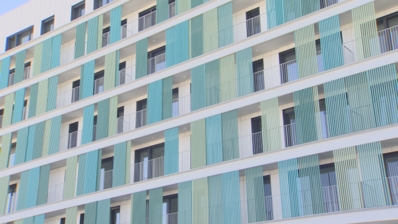 Los jóvenes navarros permanecen en el hogar familiar hasta los 23 años