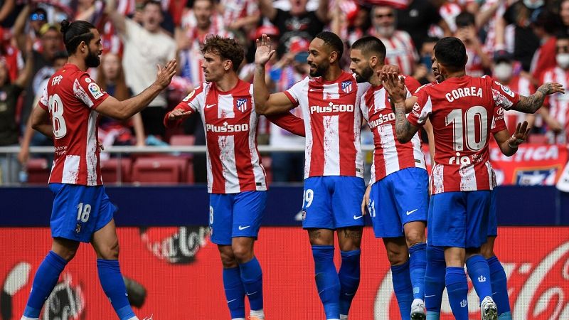 Carrasco salva al Atlético de penalti, el Celta asalta San Mamés y Morales mantiene con vida al Levante