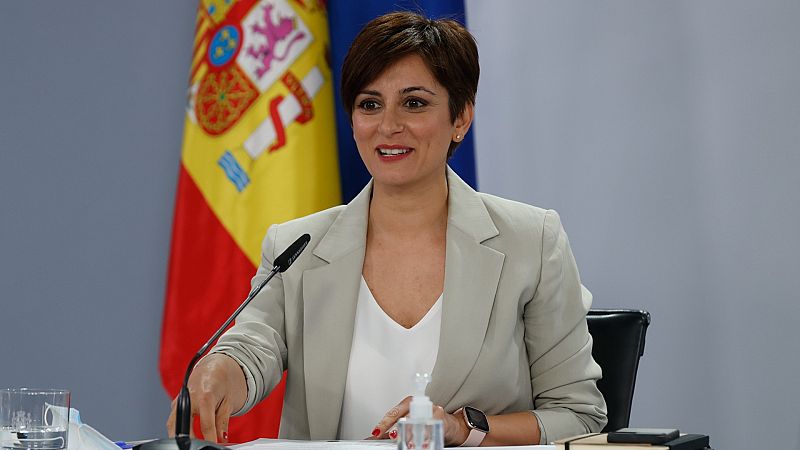 El Gobierno niega estar detrás del presunto espionaje a independentistas y Robles pide comparecer en el Congreso