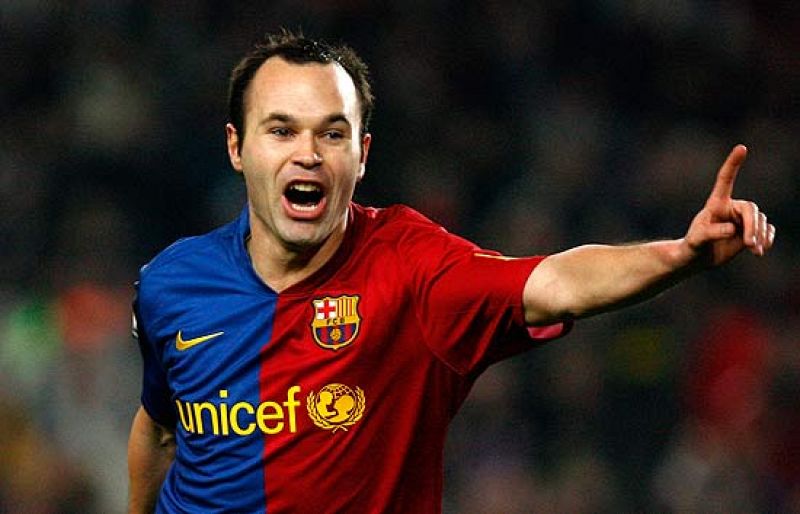 Iniesta, dos semanas de baja