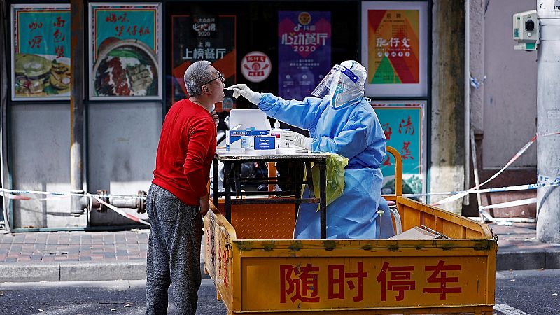 El confinamiento de Shanghái pone en cuestión la estrategia de COVID cero de China