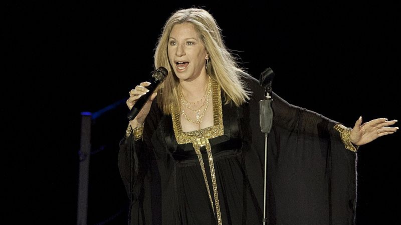 Barbra Streisand, Sara Carbonero y Pamela Anderson: mujeres icono del corazn