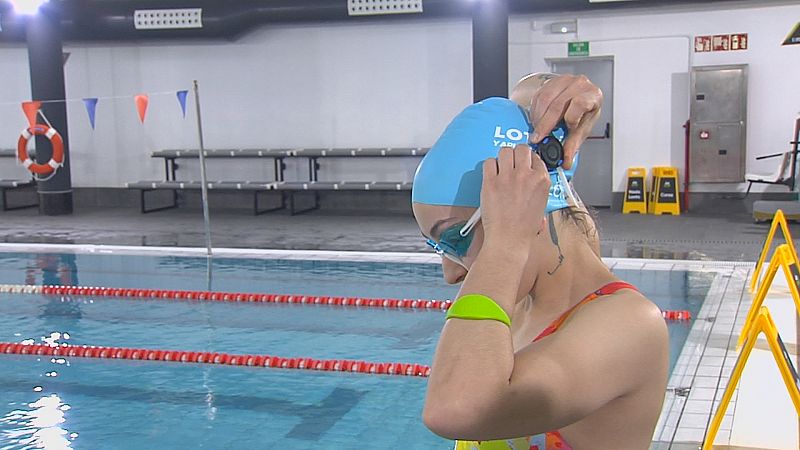 A piscina de Pontevedra estrea un dispositivo intelixente para controlar os adestramentos de cada nadador