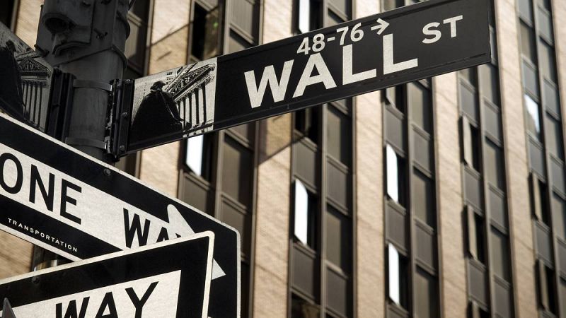 Wall Street cierra con fuertes caídas y el Dow Jones pierde un 2,38%