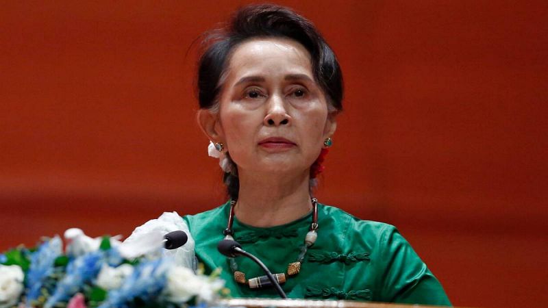 La junta birmana condena a cinco años de prisión a la Premio Nobel de la Paz Suu Kyi por corrupción