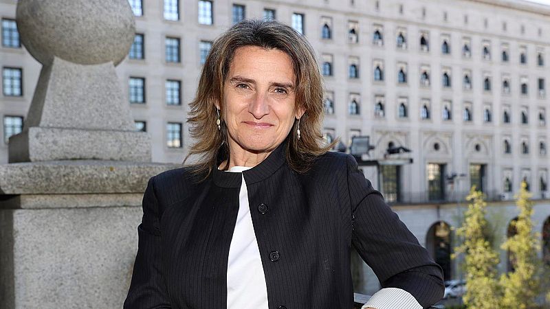 Ribera cifra en un 30% la rebaja de la luz tras el acuerdo con Bruselas y espera que entre en vigor "la semana que viene"