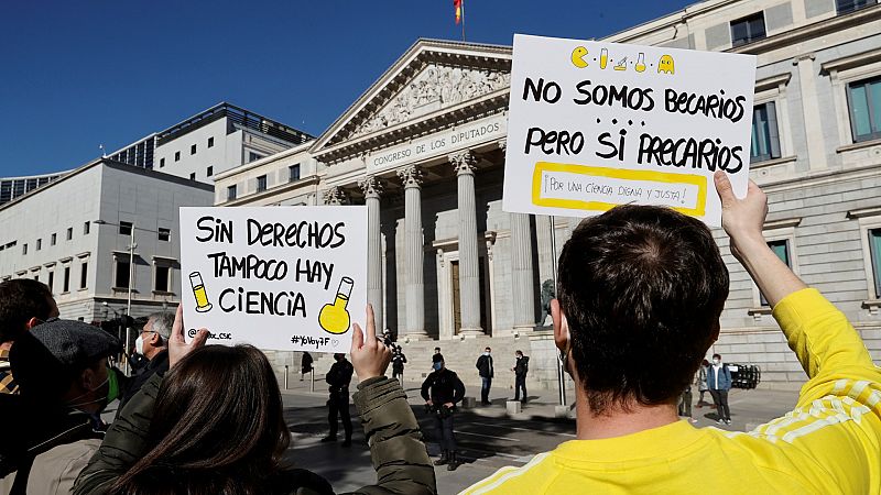 Los jóvenes investigadores del CSIC se movilizan: "Están acabando con la cantera de científicos de España"
