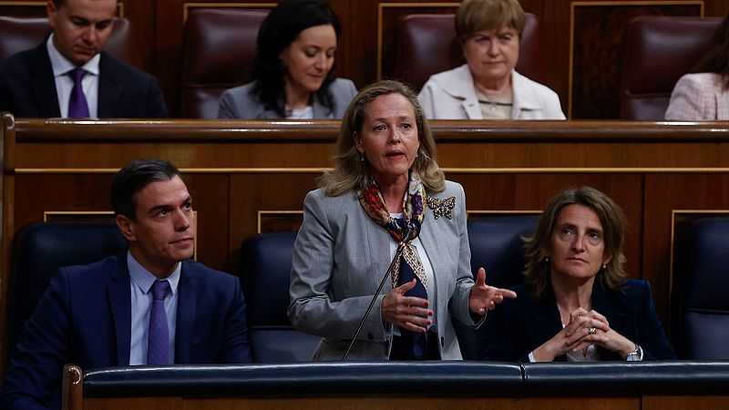 El Gobierno cede y aceptará aportaciones de los partidos para salvar el plan anticrisis