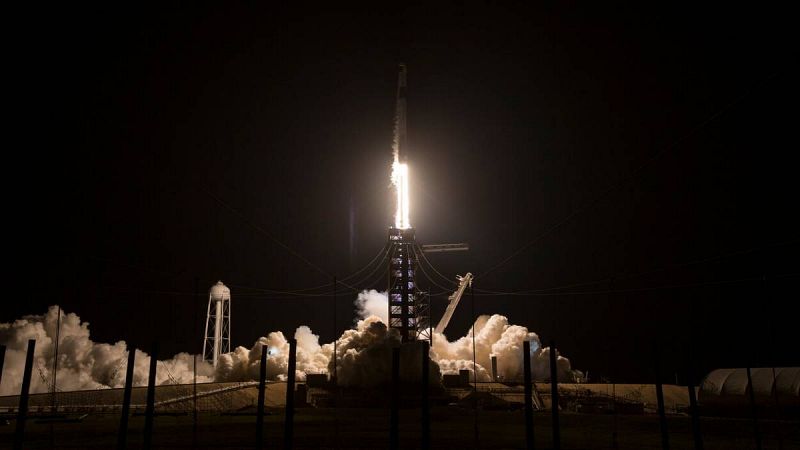 La Crew-4 llega a la Estación Espacial Internacional en el viaje más rápido de una misión de su tipo