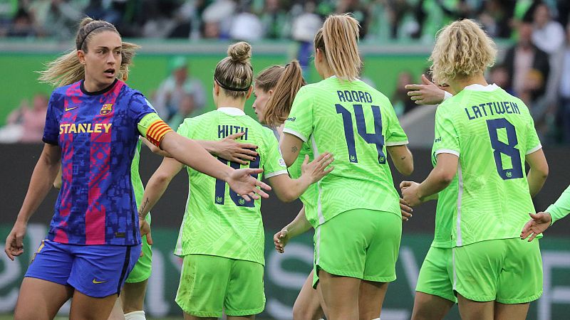 El Barça, a la final de la Champions femenina pese romper en Wolfsburgo su racha triunfal