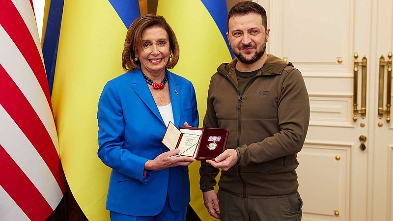 Pelosi visita Kiev y reitera que EE.UU. apoyará a Ucrania "hasta la victoria final"