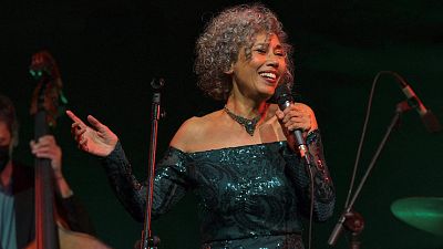 Claudia Yepes canta temas de amor iberoamericanos en 'Las noches del Monumental' de RTVE