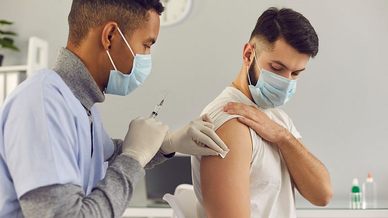 Vacunar del papiloma también a los hombres: datos para un cambio de tendencia en la prevención del cáncer