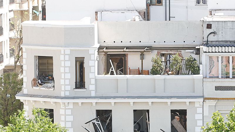 Hallan muertos a los dos operarios desaparecidos en la explosión en el barrio de Salamanca en Madrid
