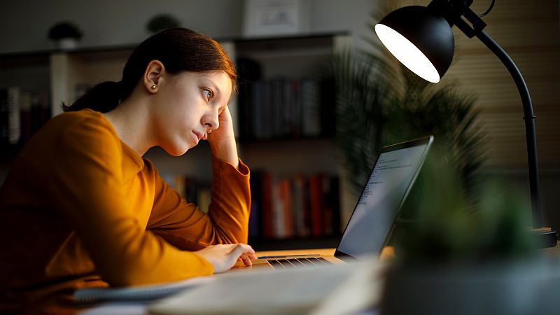 Opositar, una carrera de fondo que puede pasar factura en la cartera y la salud: "Era incapaz de estudiar sin llorar"