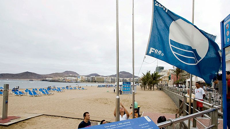 La bandera azul en las playas, ¿garantía de calidad ambiental o "marketing" para el turismo?