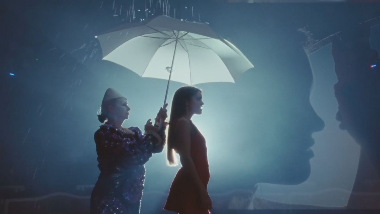 Amaia Romero desvela los entresijos de "Cuando No Sé Quién Soy", su nuevo trabajo