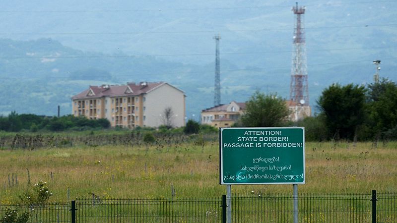 El nuevo líder de la región separatista georgiana de Osetia del Sur pone en duda el referéndum para unirse a Rusia