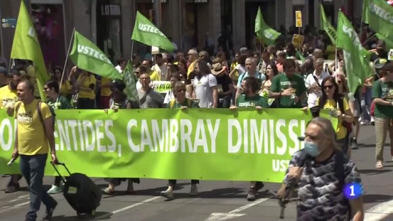 La comunitat educativa es manifesta a Barcelona