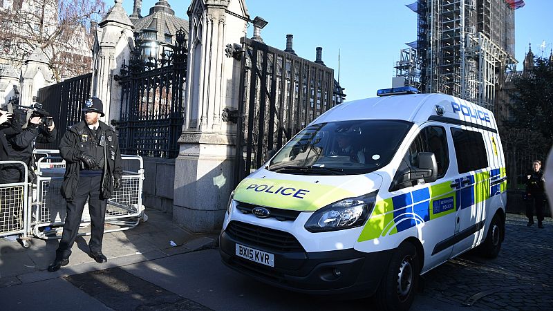 Detienen en Reino Unido a un diputado conservador británico por presunta violación