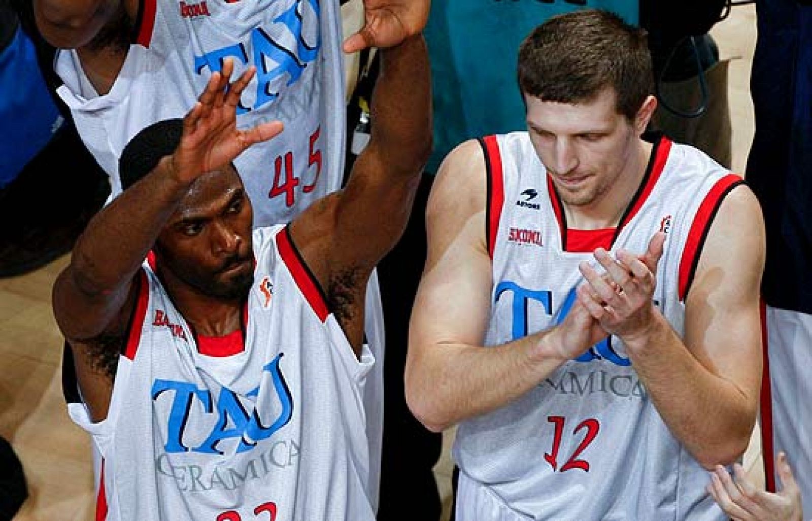 El Baskonia, primer finalista de la Copa