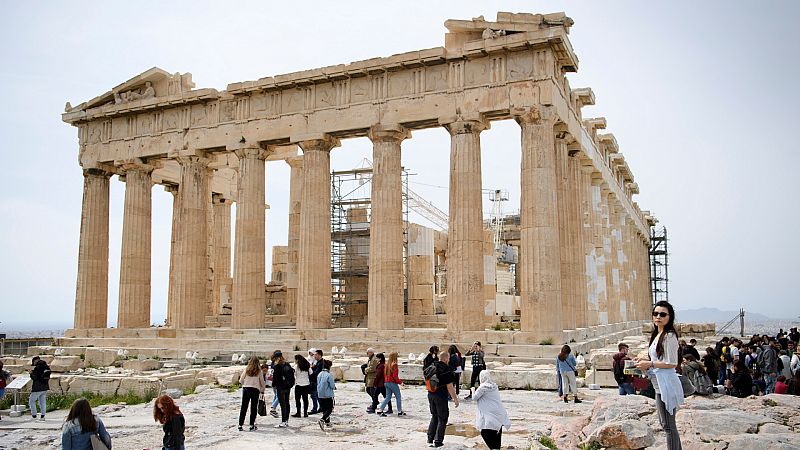 Sicilia renuncia definitivamente al fragmento del Partenón que cedió a Grecia