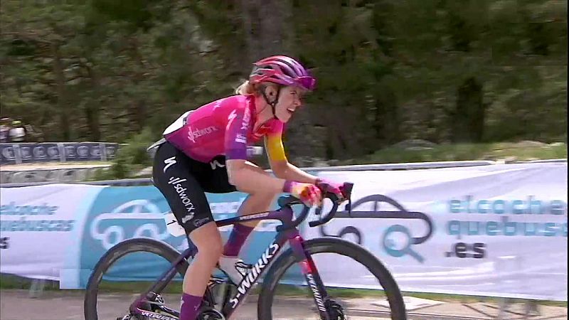 Juliette Labous aprovecha el hundimiento de Mavi García y gana la Vuelta a Burgos