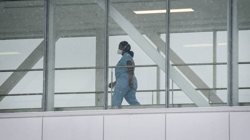 Sanidad y las CCAA acuerdan ampliar el cupo extracomunitario de MIR para cubrir plazas vacantes