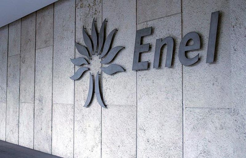 Zapatero cree que Endesa seguirá funcionando bien en manos italianas