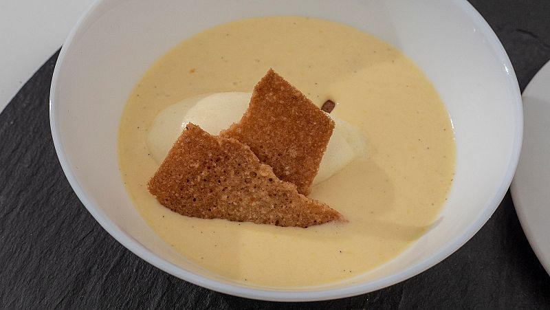 Receta de sopa de maíz con sorbete de piña de Eva
