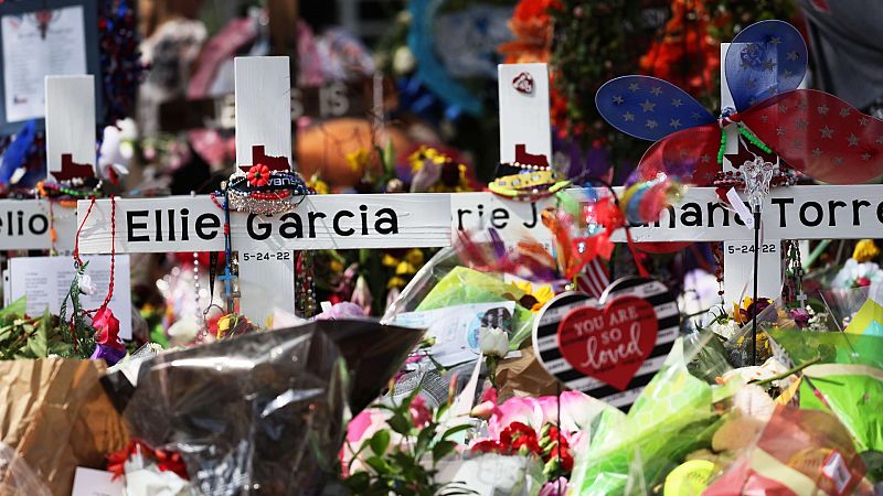 Uvalde celebra los primeros funerales por las víctimas del tiroteo masivo en un colegio de primaria