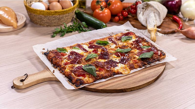 Da de la pizza: Atrvete a preparar esta pizza saludable con pasta filo y tomate cherry confitada
